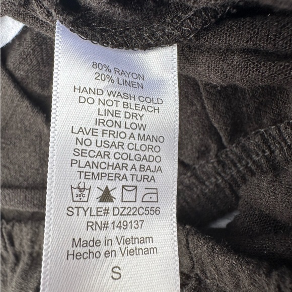 NWT Double Zero Cami Style Tank Top, Black Size Spicy Small - Picture 8 of 8